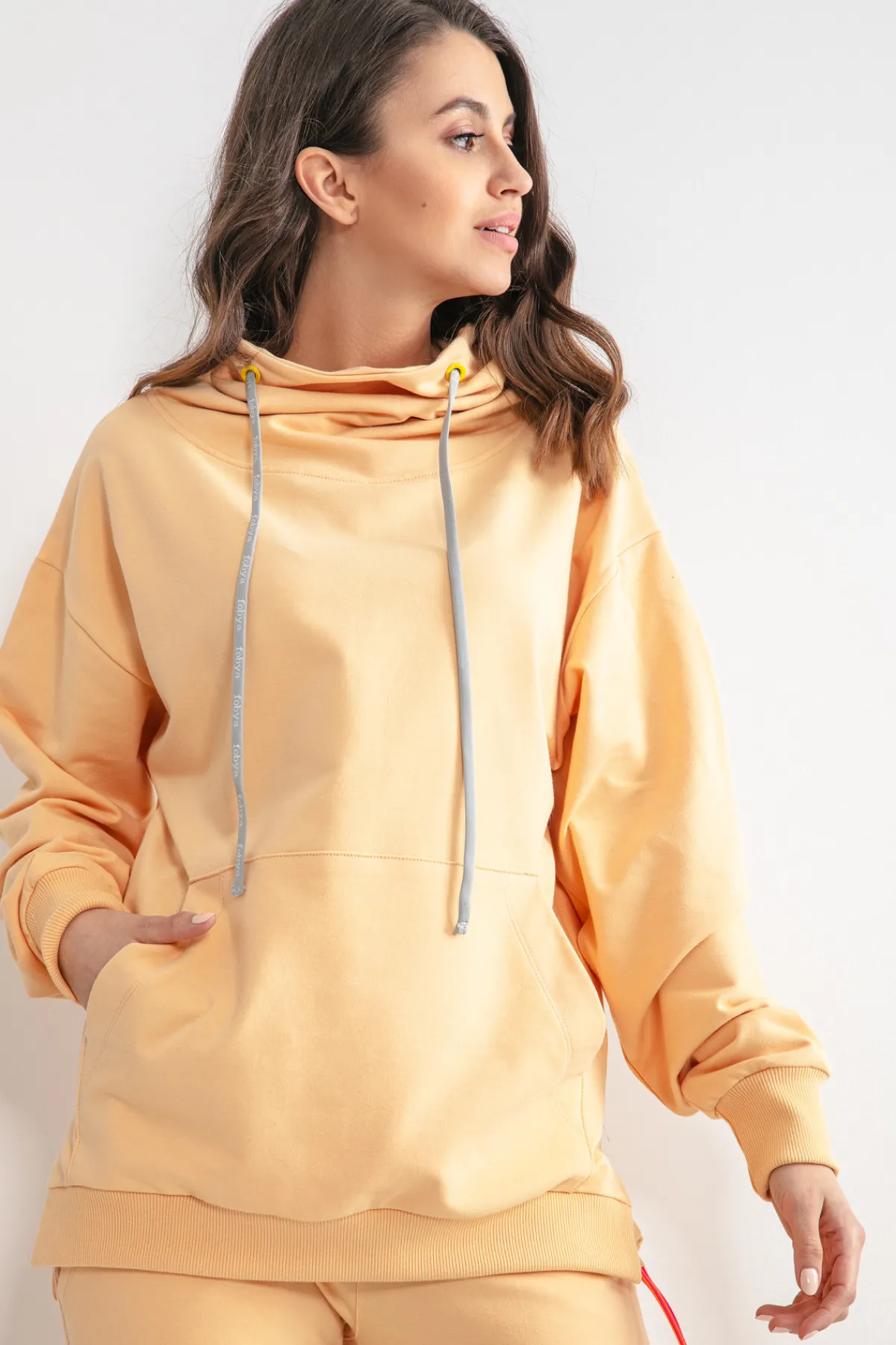 Bluzy | Bluzy>Fobya Bluza ze stójką F1173 banana
