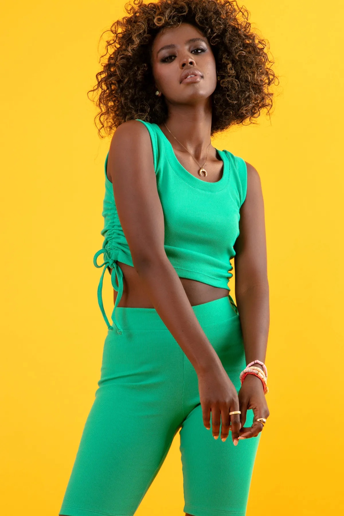 Topy | Krótki Rękaw>Fobya Crop top damski z bawełny prążkowanej F1431 zieleń