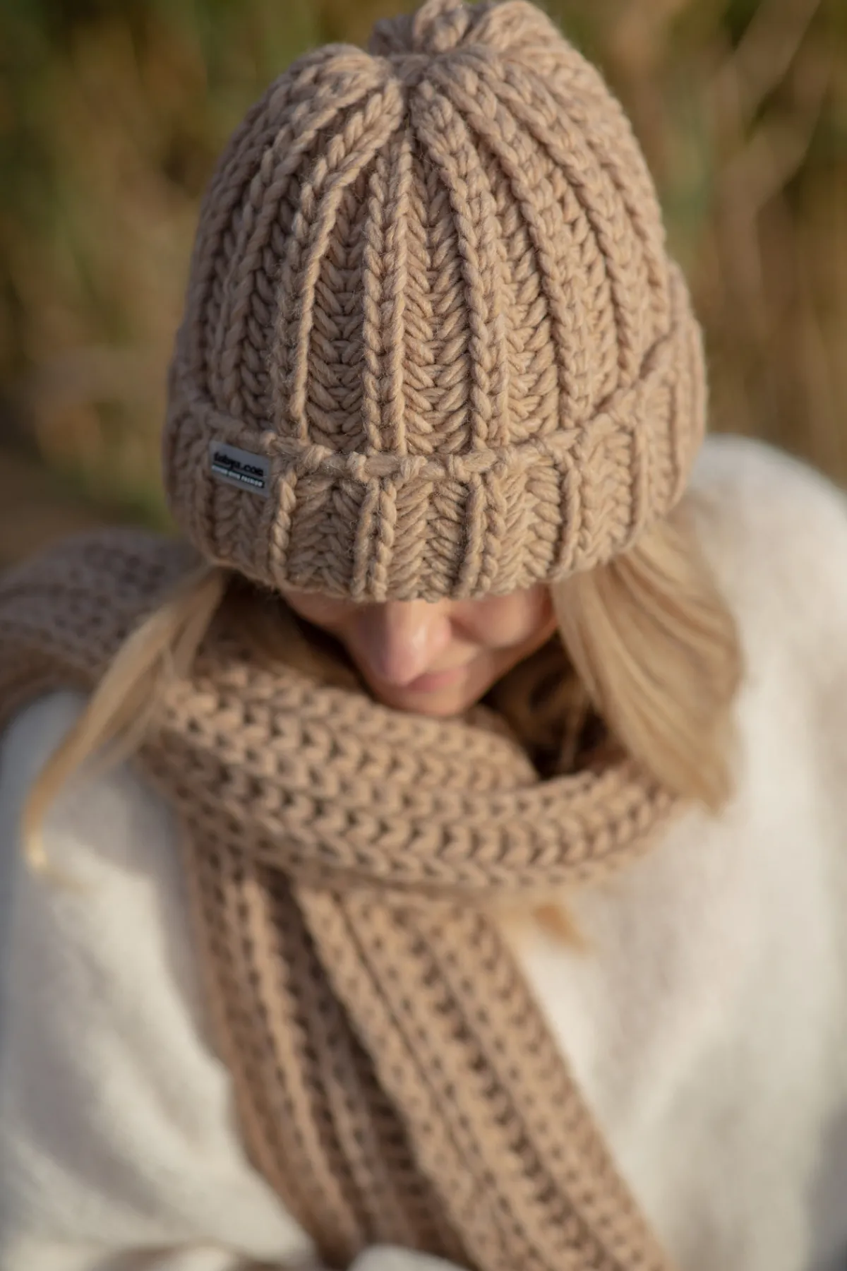 Czapki | Czapka I Szalik>Fobya CZAPKA O GRUBYM SPLOCIE CHUNKY KNIT F1559