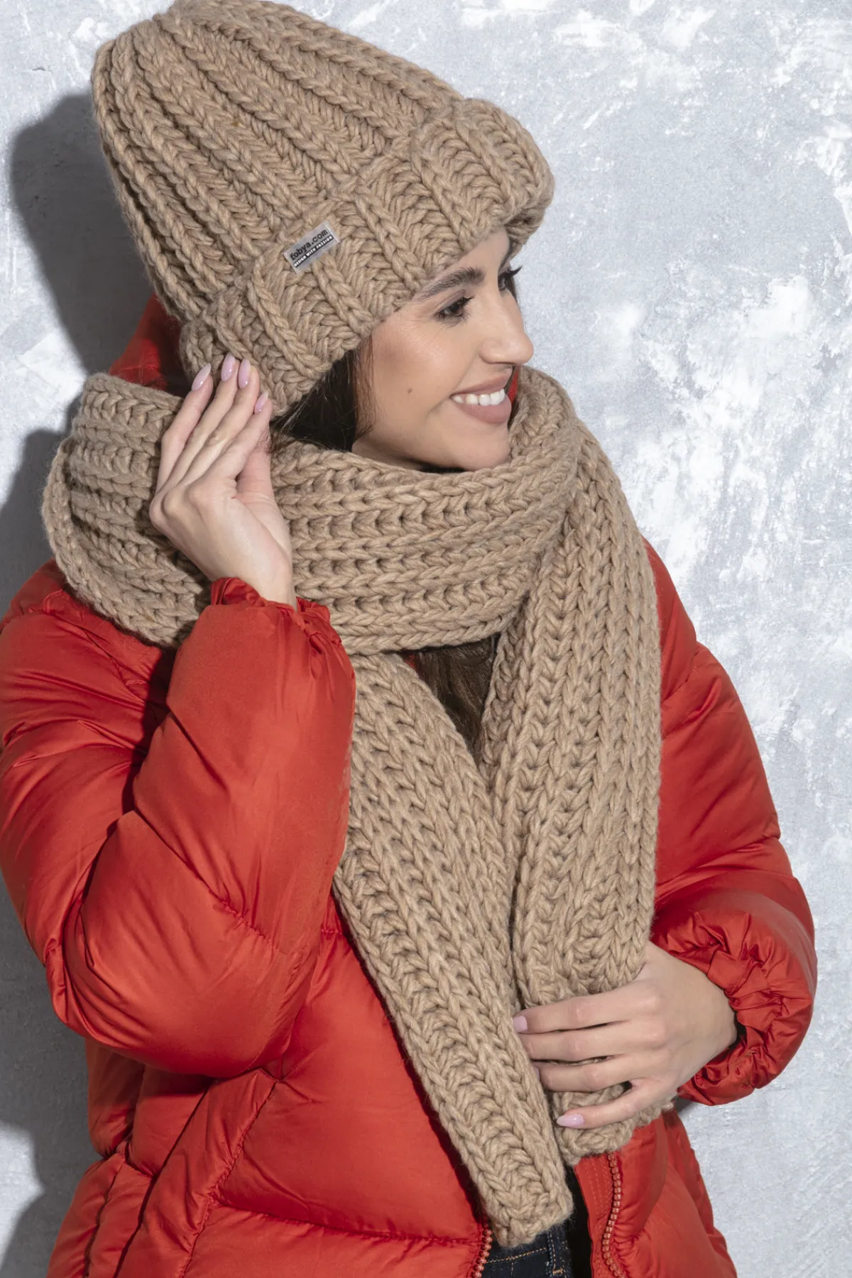 Czapki | Czapka I Szalik>Fobya CZAPKA O GRUBYM SPLOCIE CHUNKY KNIT F1559