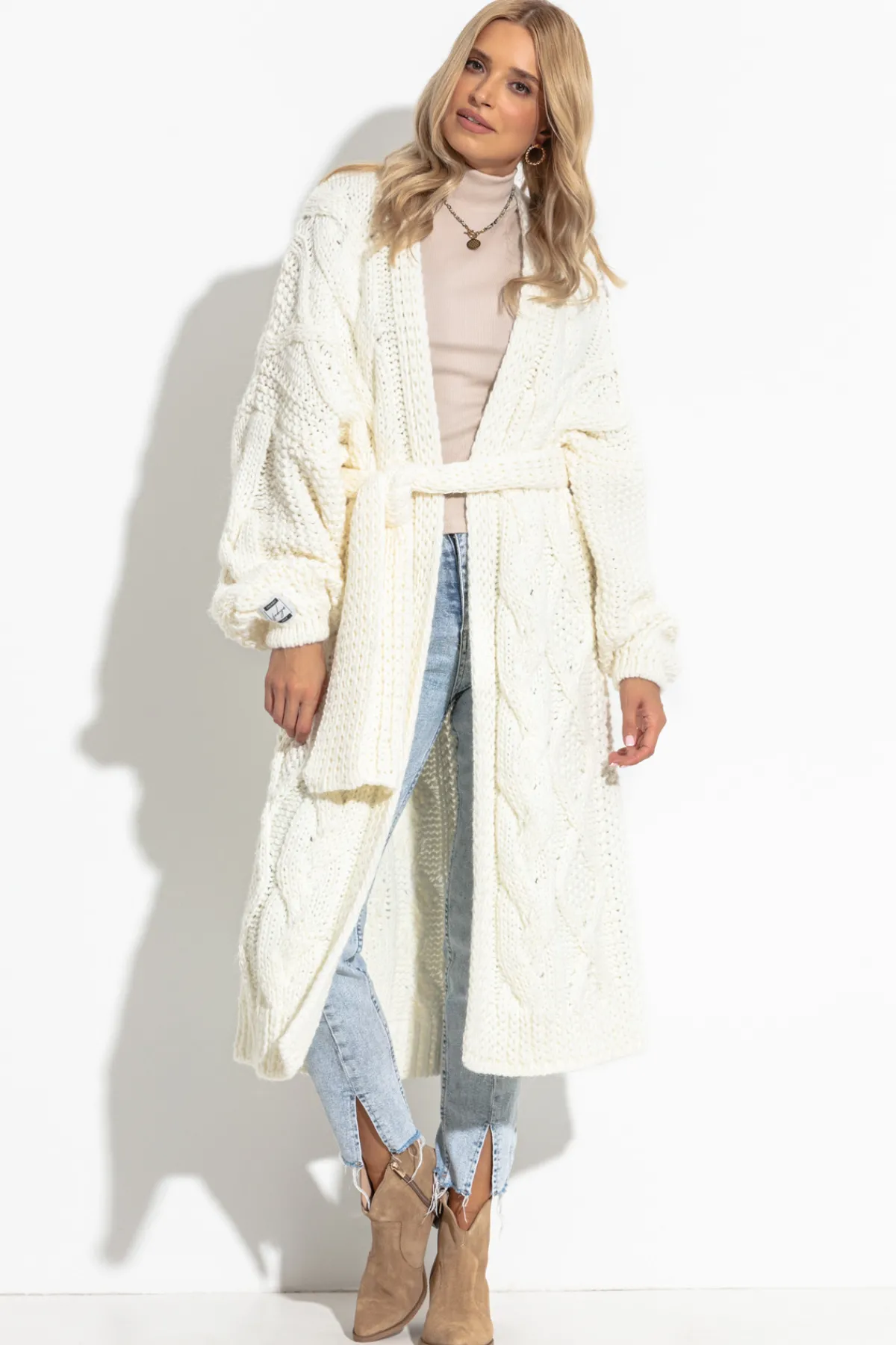 Kardigany Na Jesień I Zimę | Kardigany Z Paskiem>Fobya Długi kardigan z paskiem Chunky Knit F1280 ecru