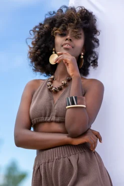 Topy>Fobya Dzianinowy wiązany Top plażowy F1247 choco