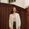 Kardigany Na Jesień I Zimę | Kardigany Z Kieszeniami>Fobya Elegancki zapinany kardigan z niefarbowanej wełny alpaki F1736 ecru