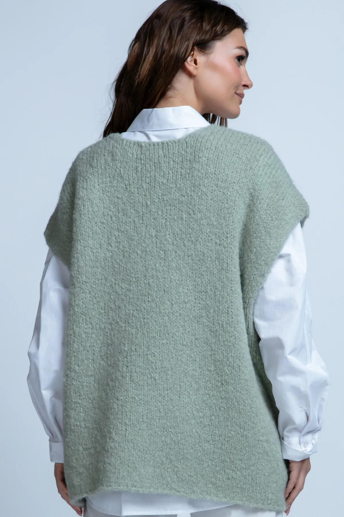 Swetry Oversize | Swetry Na Wiosnę I Lato>Fobya KAMIZELKA Z WEŁNY DZIEWICZEJ F1850 pistacja