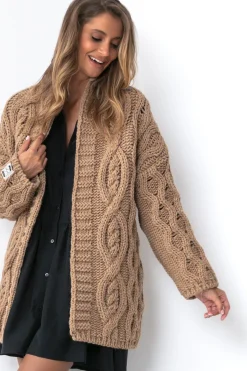 Kardigany Na Jesień I Zimę | Kardigany Klasyczne>Fobya Kardigan o grubym splocie Chunky Knit F1555 carmel