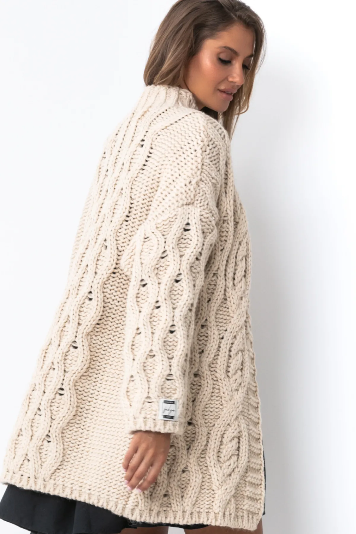 Kardigany Na Jesień I Zimę | Kardigany Klasyczne>Fobya Kardigan o grubym splocie Chunky Knit F1555 beżowy