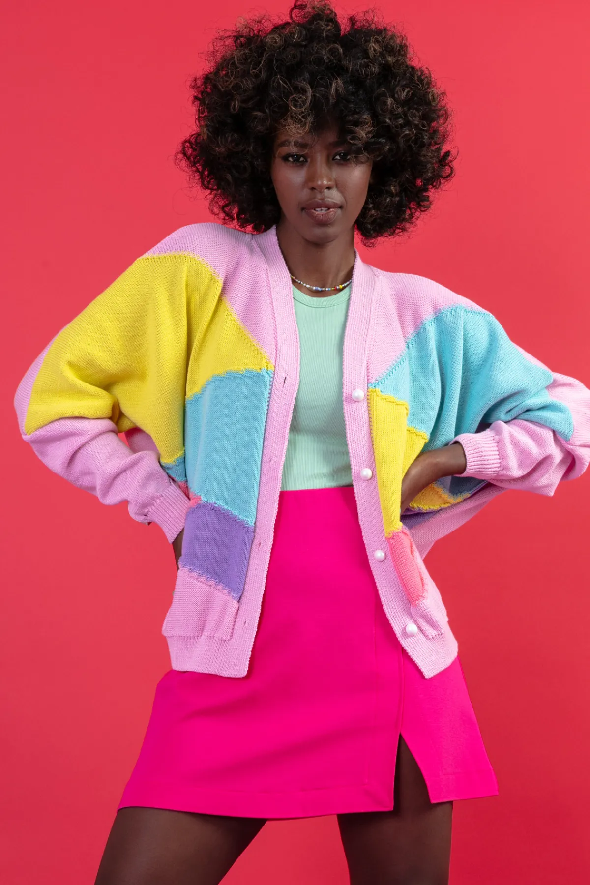 Kardigany Zapinane | Kardigany Na Wiosnę I Lato>Fobya Kolorowy bawełniany kardigan o kroju oversize F1645 babypink