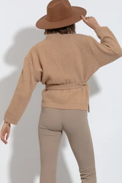 Swetry Eleganckie | Swetry Krótkie><noscript><img width=