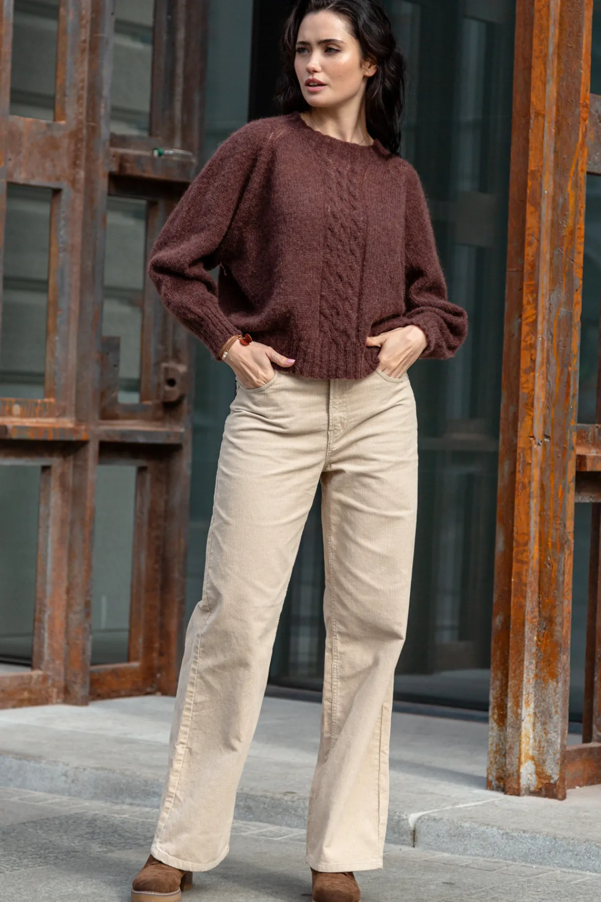 Swetry Eleganckie | Swetry We Wzór>Fobya Lekki bezszwowy sweter z wełny alpaki F1732 choco