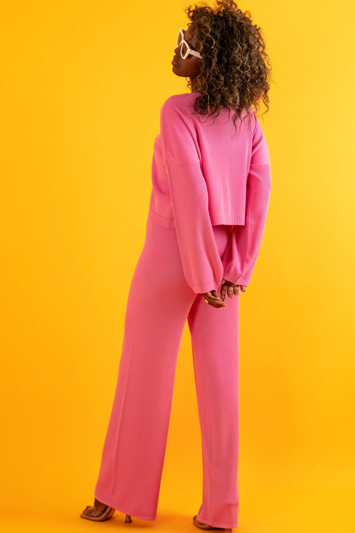 Spodnie Z Wysokim Stanem | Spodnie Prążkowane>Fobya Luźne eleganckie Spodnie prążkowane F1413 sweetpink