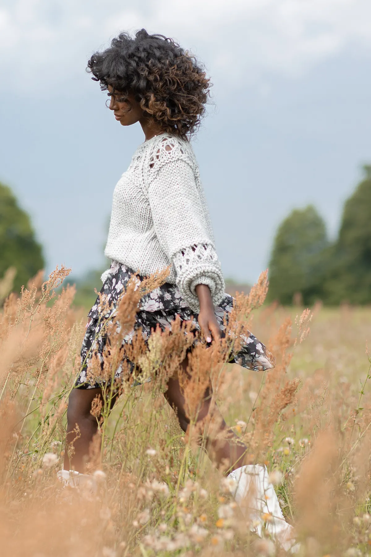 Swetry Na Jesień I Zimę | Ciepłe Swetry>Fobya Sweter z ażurem o grubszym splocie Chunky Knit F1260 szary
