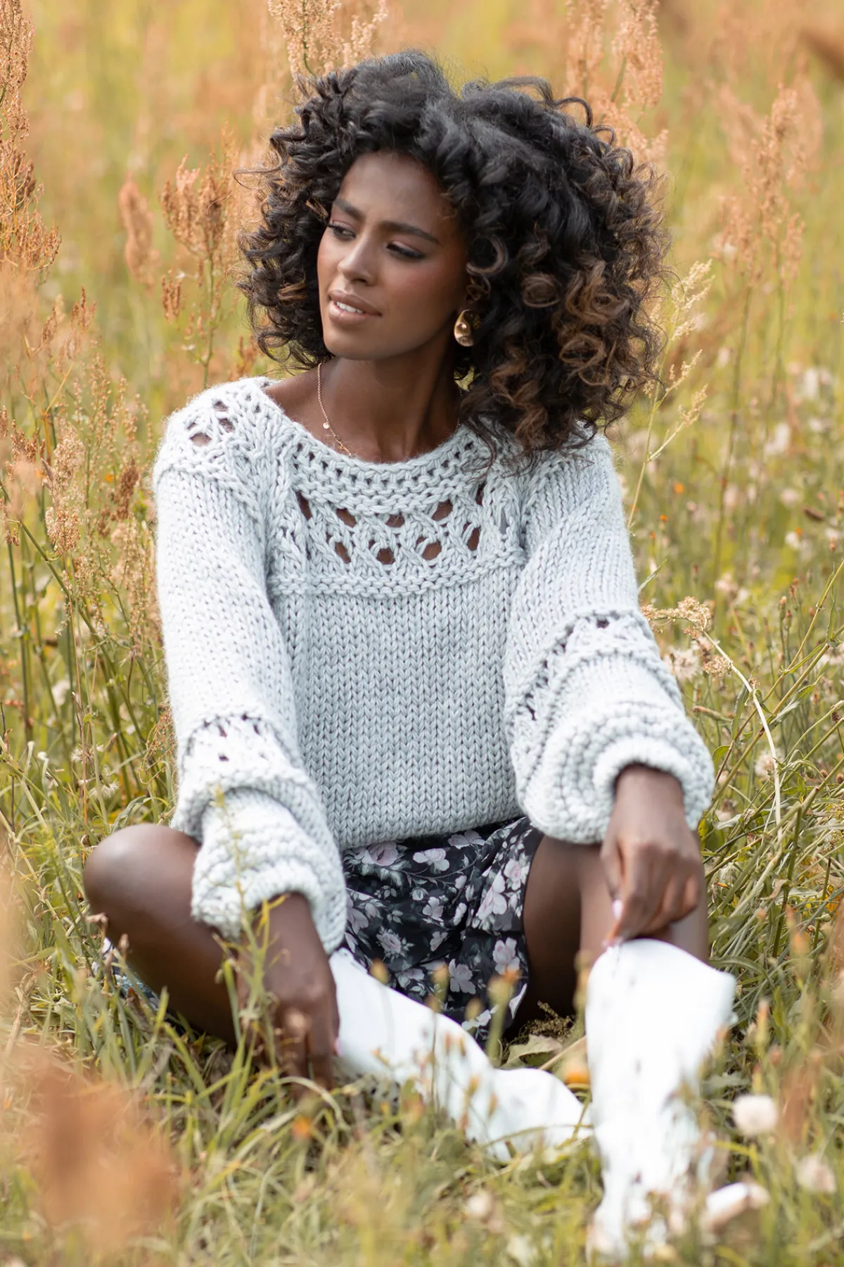 Swetry Na Jesień I Zimę | Ciepłe Swetry>Fobya Sweter z ażurem o grubszym splocie Chunky Knit F1260 szary
