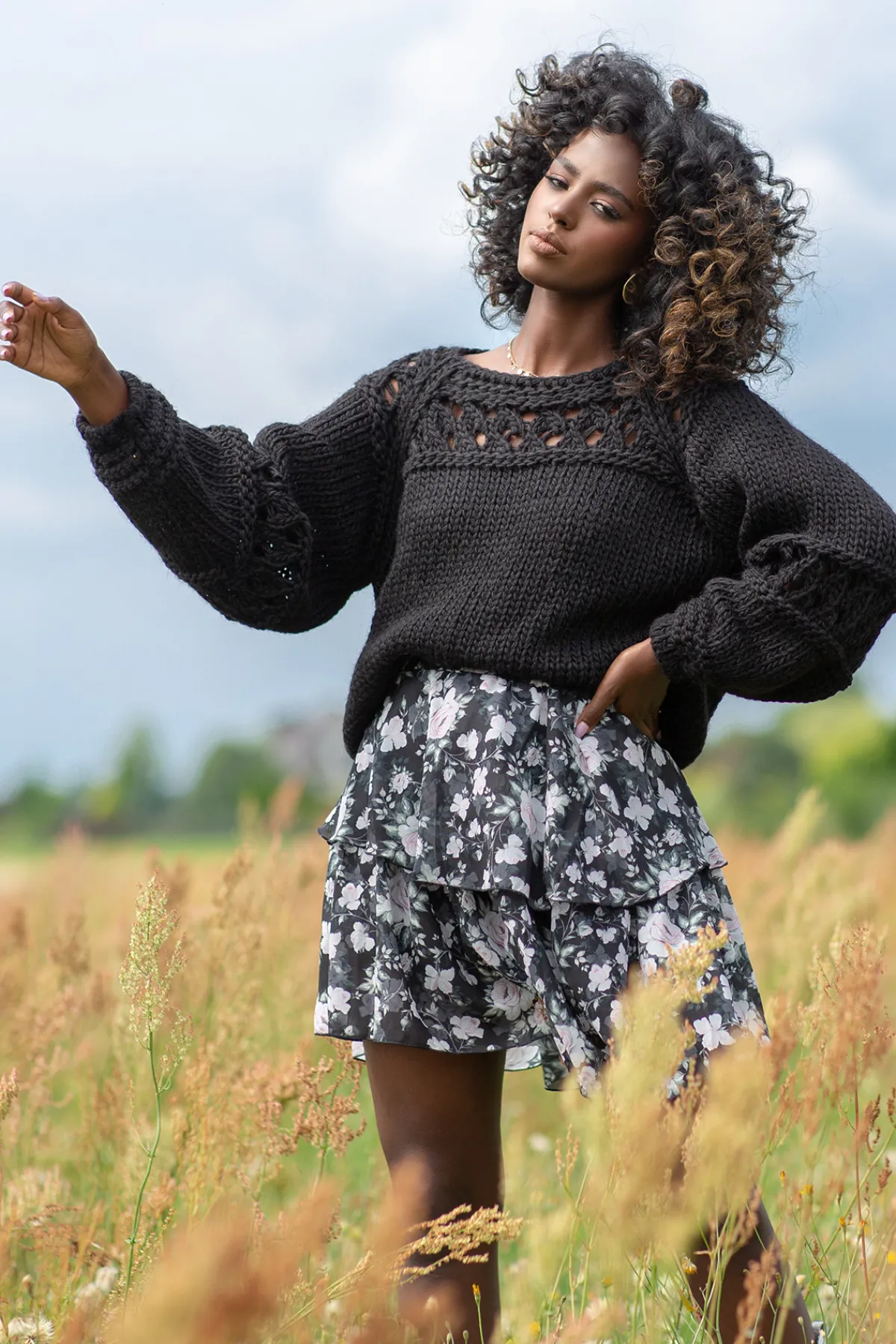 Swetry Na Jesień I Zimę | Ciepłe Swetry>Fobya Sweter z ażurem o grubszym splocie Chunky Knit F1260 czarny