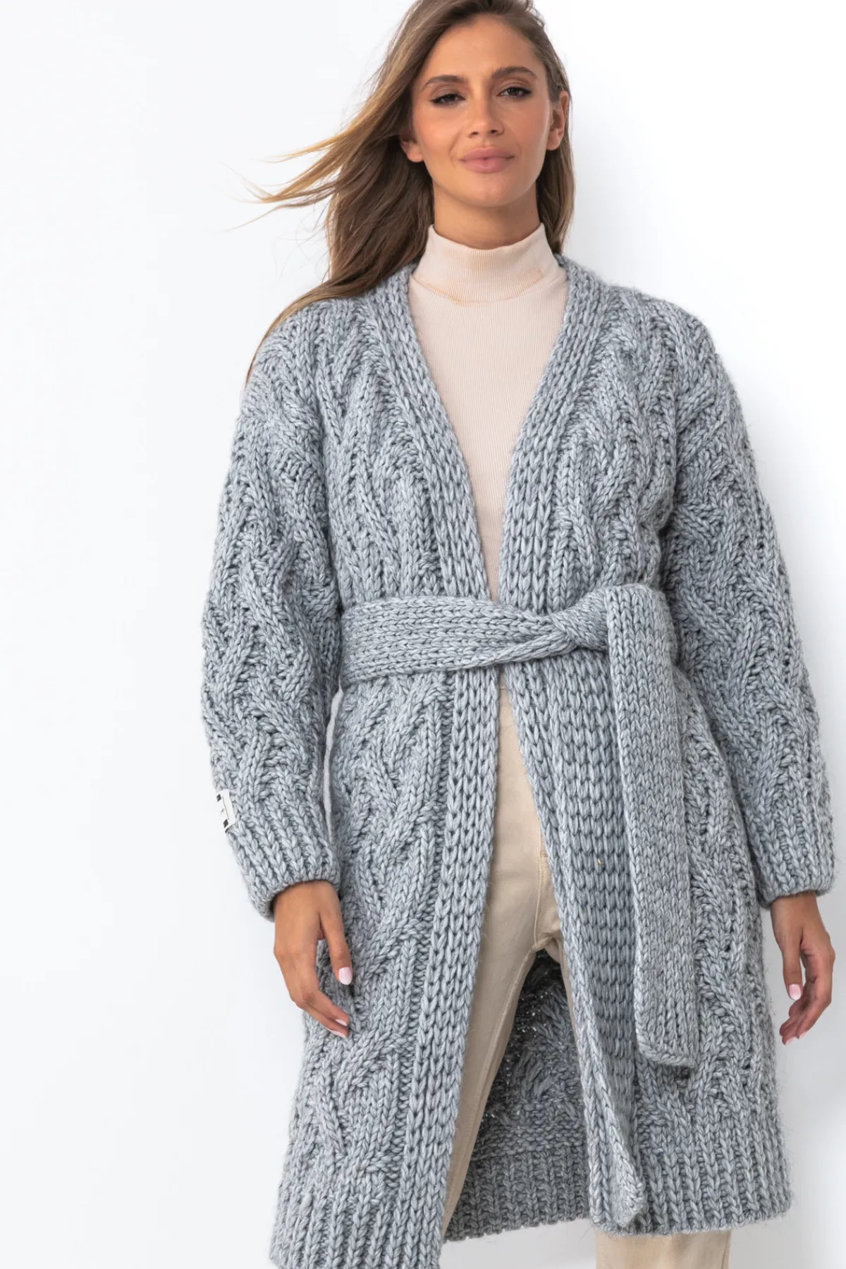 Kardigany Na Jesień I Zimę | Kardigany Z Paskiem>Fobya Wełniany kardigan o grubym splocie Chunky Knit F1480 szary